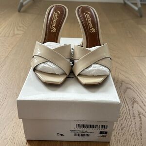 Cream patent leather heeled sandals with Cinderella heel. Never worn, size EU 38